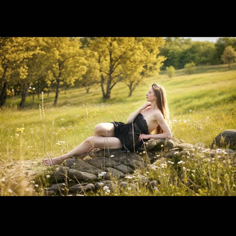 Fine Art & Artistic Portraits image 20